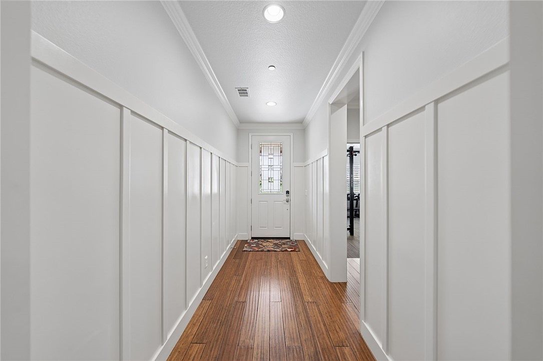 39116 Clear Creek Ln Temecula, CA 92591 - Thumbnail 4