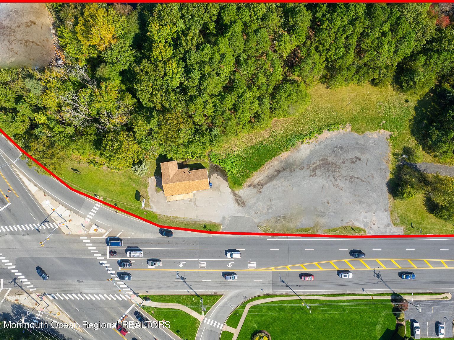 890 Mantoloking Rd Brick, NJ 08723 - Thumbnail 4