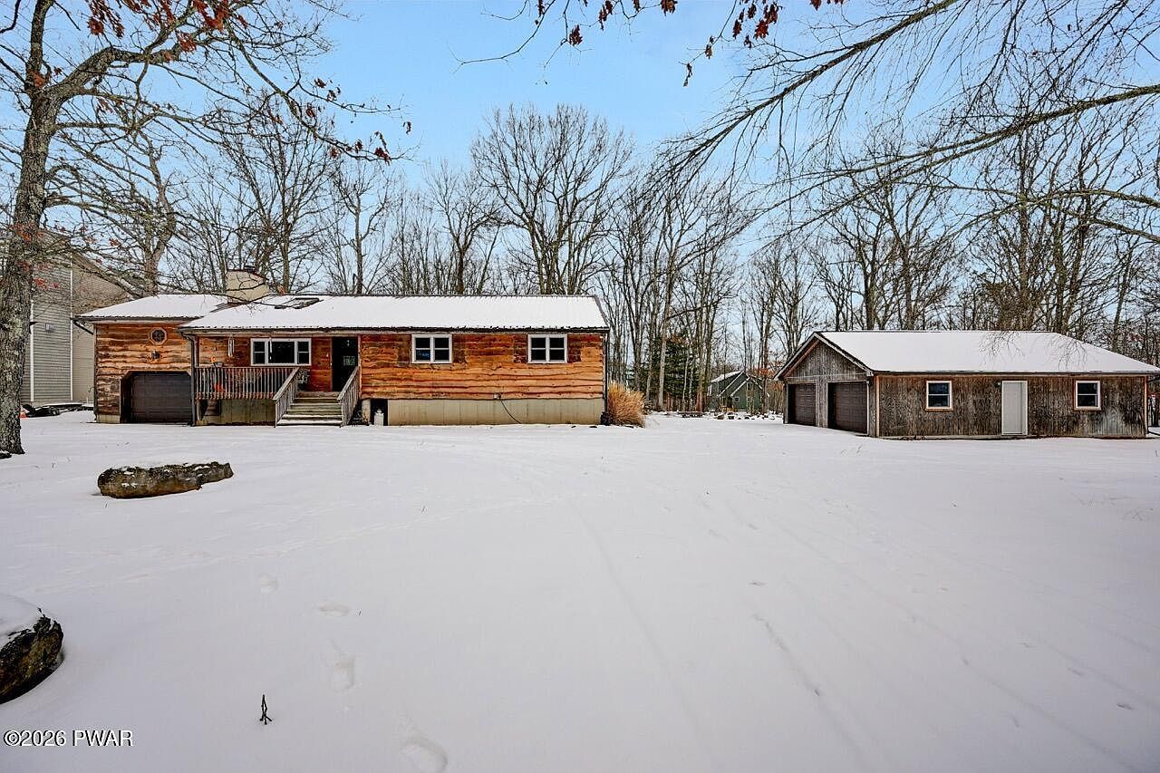 141 Constitution Dr Lackawaxen, PA 18435 - Thumbnail 4