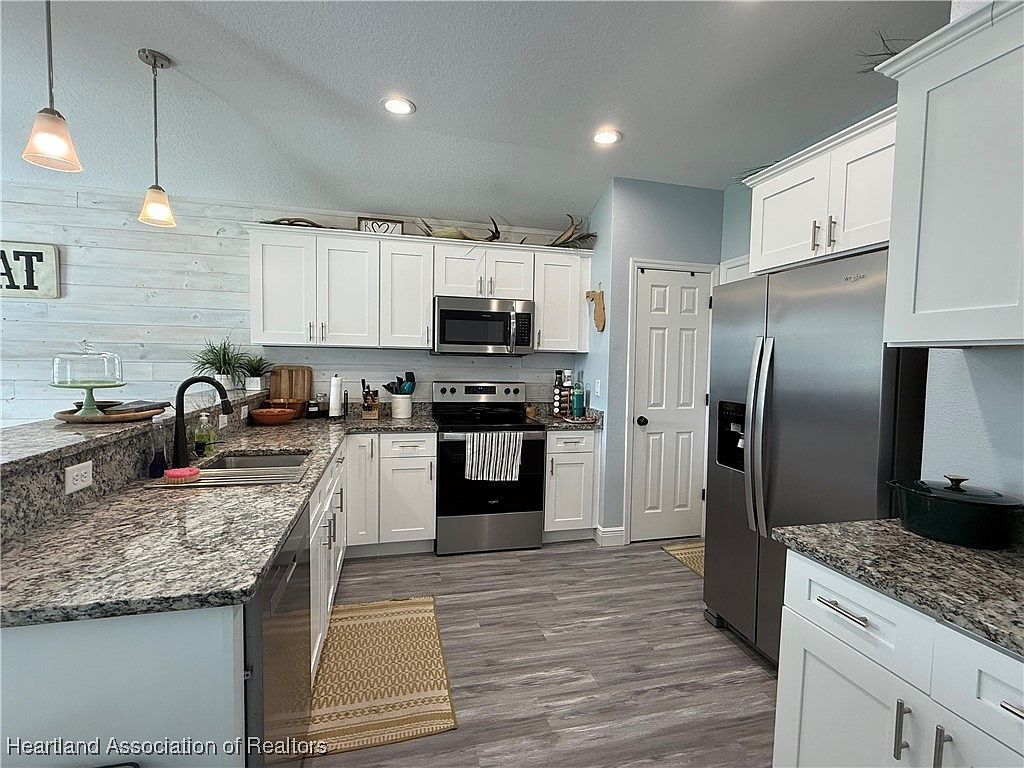 424 Branbury Ave Lake Placid, FL 33852 - Thumbnail 4