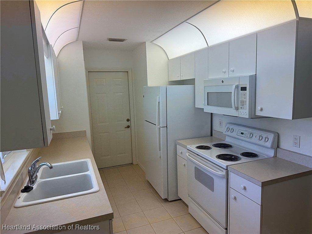 115 Tomoka Blvd N Lake Placid, FL 33852 - Thumbnail 4