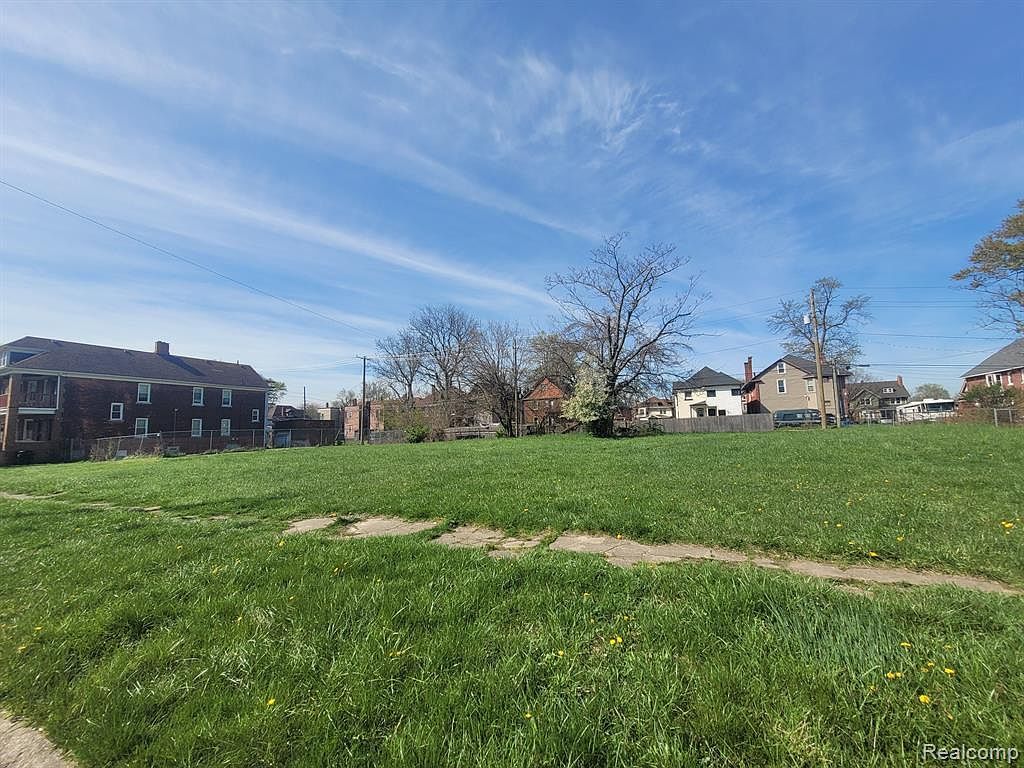 2939 Sheridan St Detroit, MI 48214 | Land/Lot
