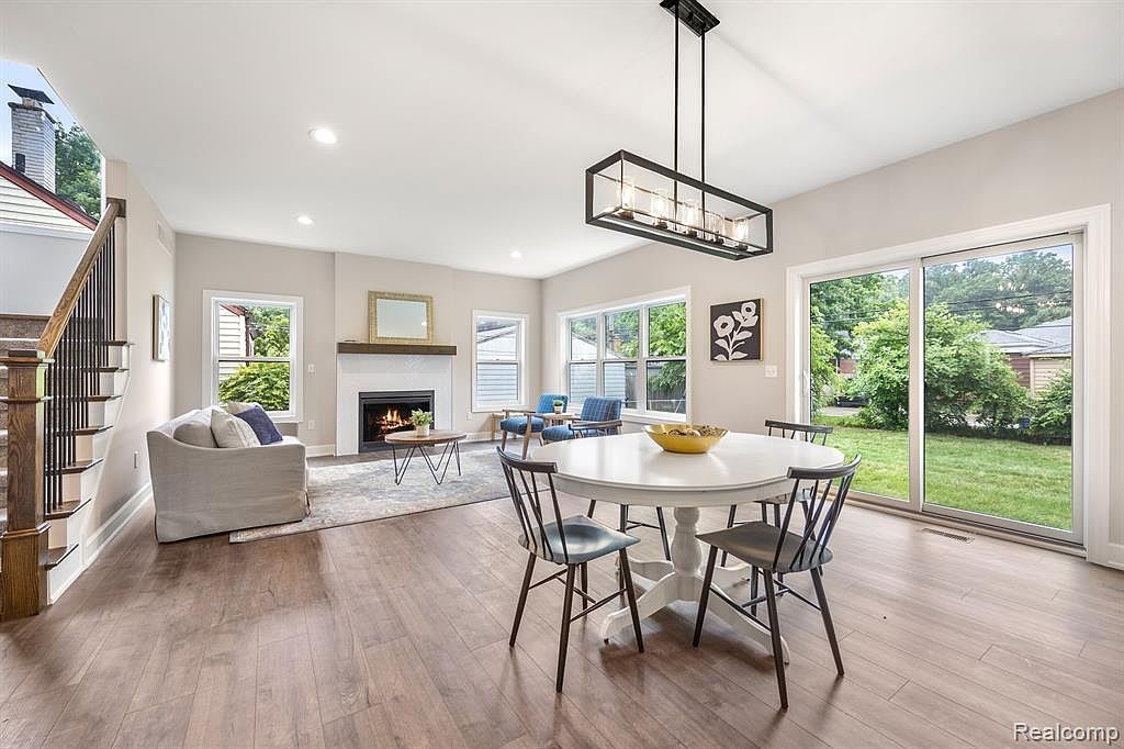 624 S Vermont Ave Royal Oak, MI 48067 - Thumbnail 4