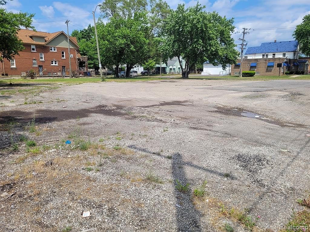 8544 W Chicago Ave Detroit, MI 48204  | Land/Lot