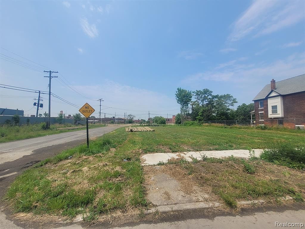 5201 Stanton St Detroit, MI 48208  | Land/Lot