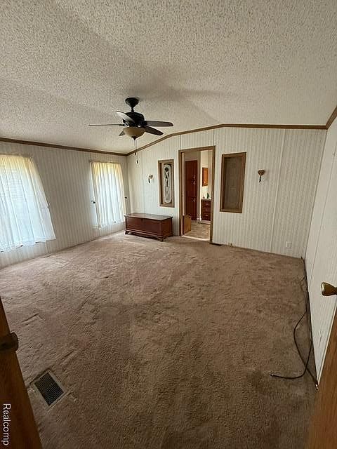 378 Tourangeau Dr Rochester, MI 48307 - Thumbnail 4