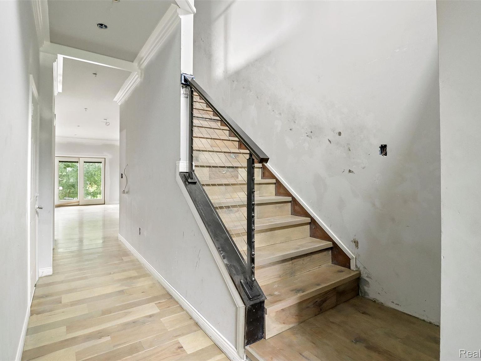 8475 Stout Ave Warren, MI 48093 - Thumbnail 4