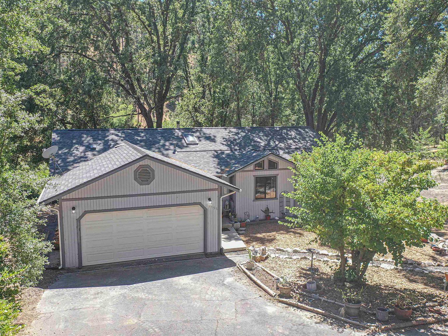 19955 Deerbrush Ct Groveland, CA 95321 - Thumbnail 4