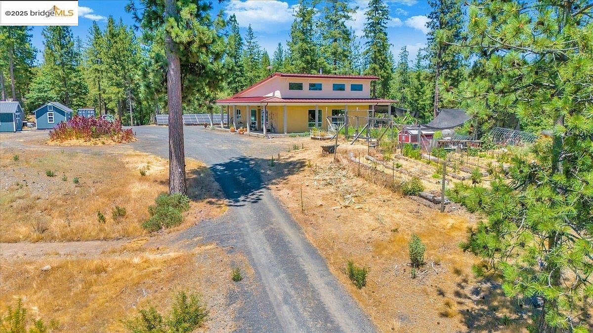 9935 Jackass Creek Rd Groveland, CA 95321 - Thumbnail 4