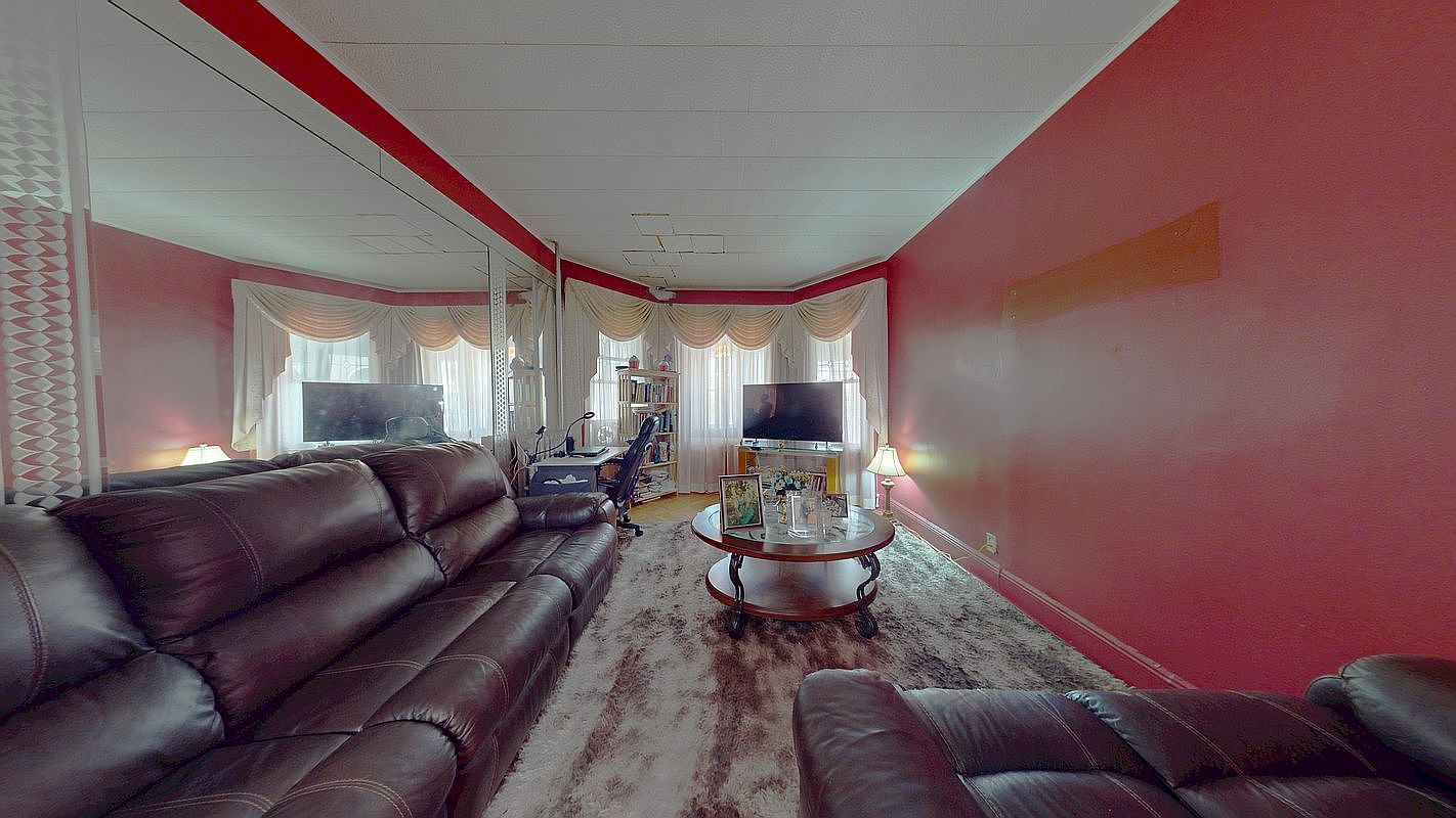 1563 E 46th St Brooklyn, NY 11234 - Thumbnail 4