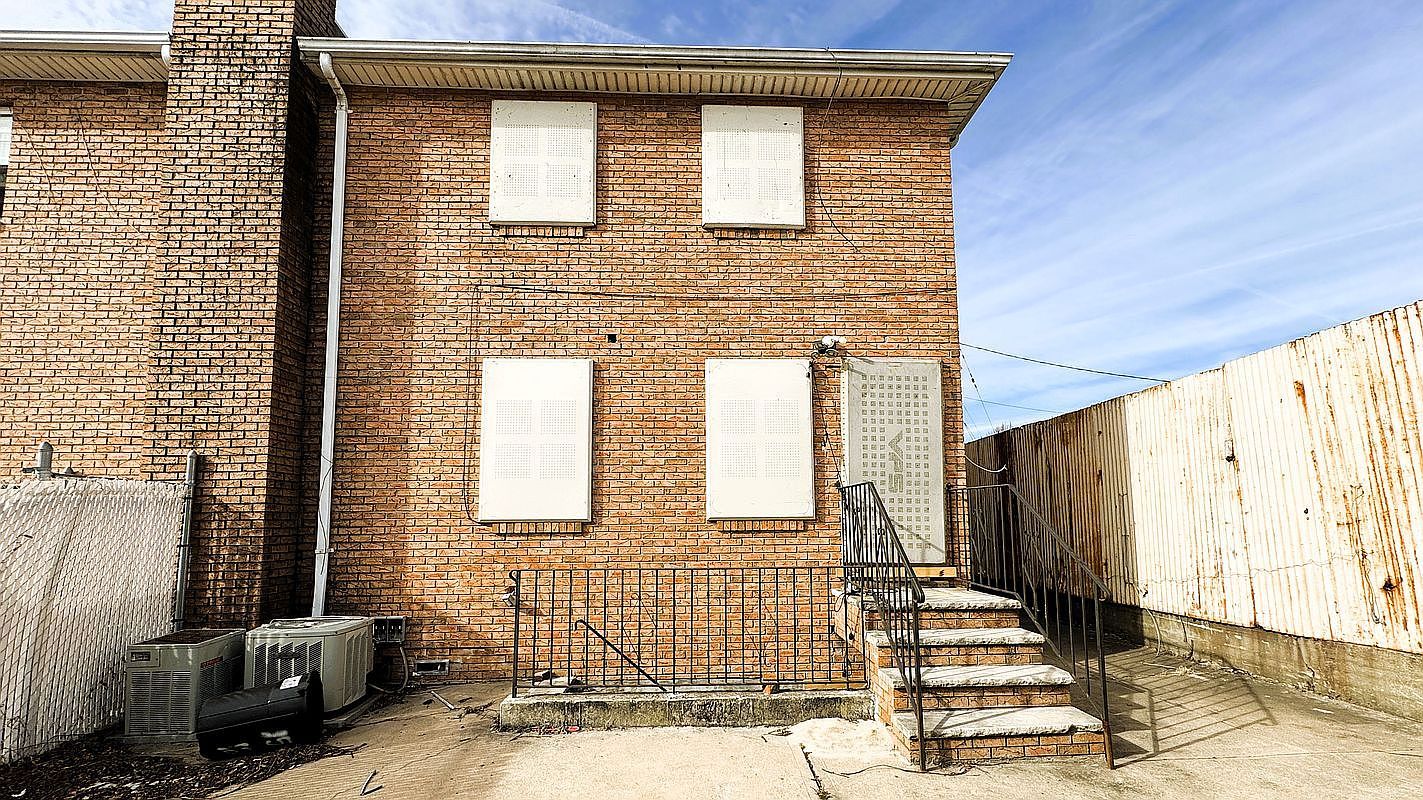 150-17 125th St South Ozone Park, NY 11420 - Thumbnail 4