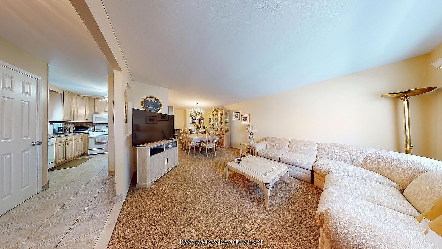 2471 Brown St Brooklyn, NY 11235 - Thumbnail 4
