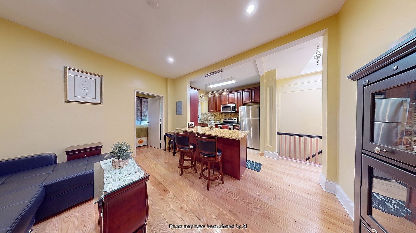 1168 E 38th St Brooklyn, NY 11210 - Thumbnail 4