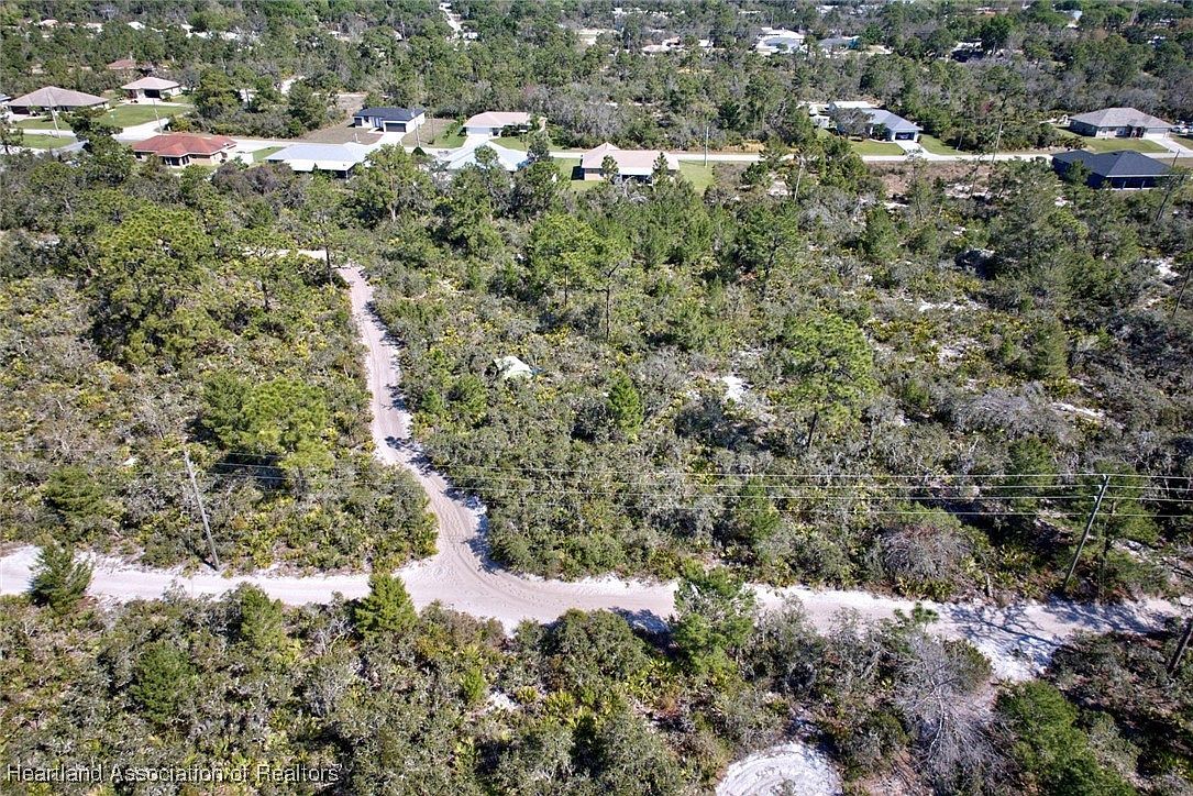 2116 Carla Ave Sebring, FL 33875 - Thumbnail 4