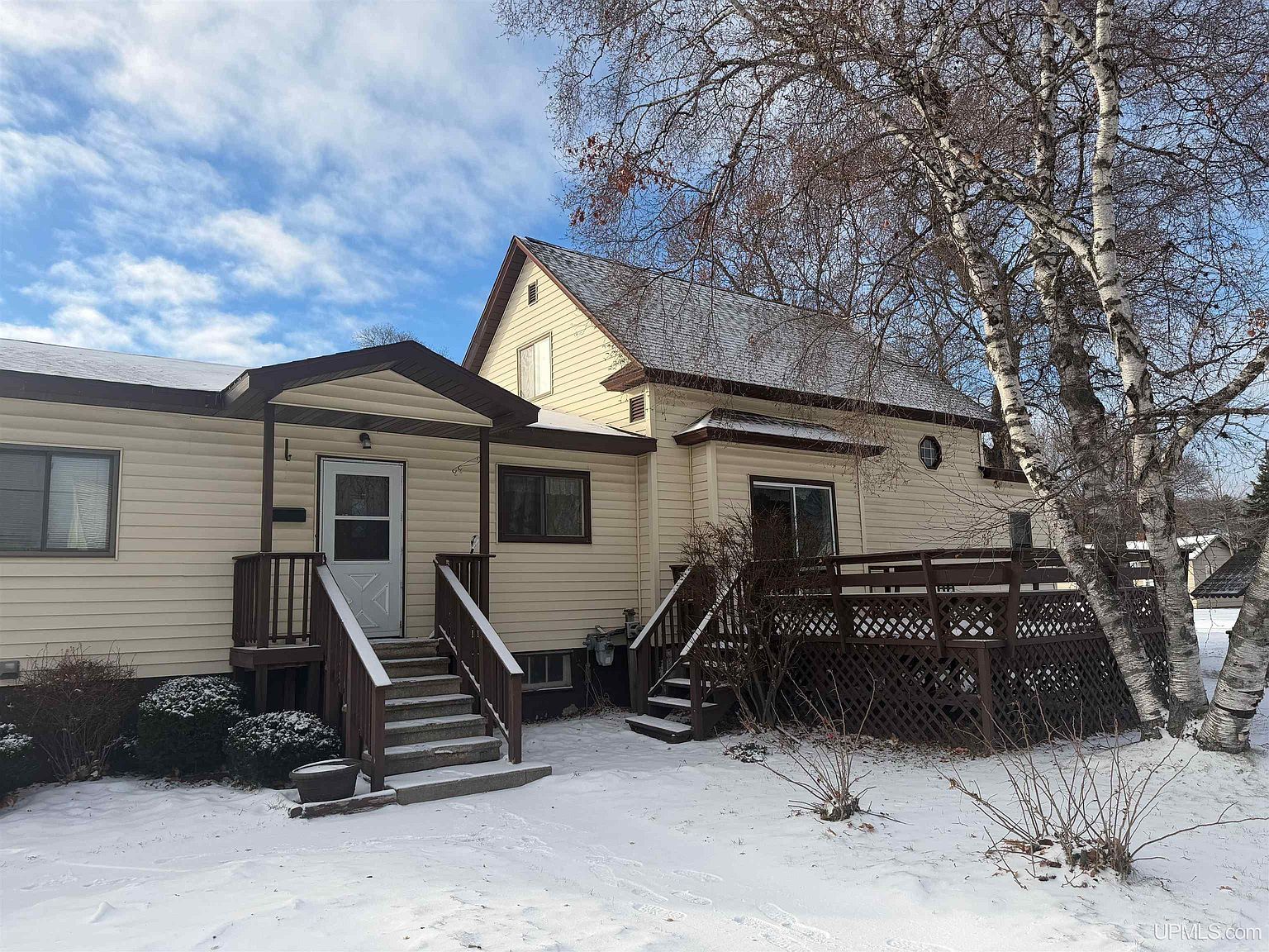 1601 Wisconsin Ave Gladstone, MI 49837 - Thumbnail 4