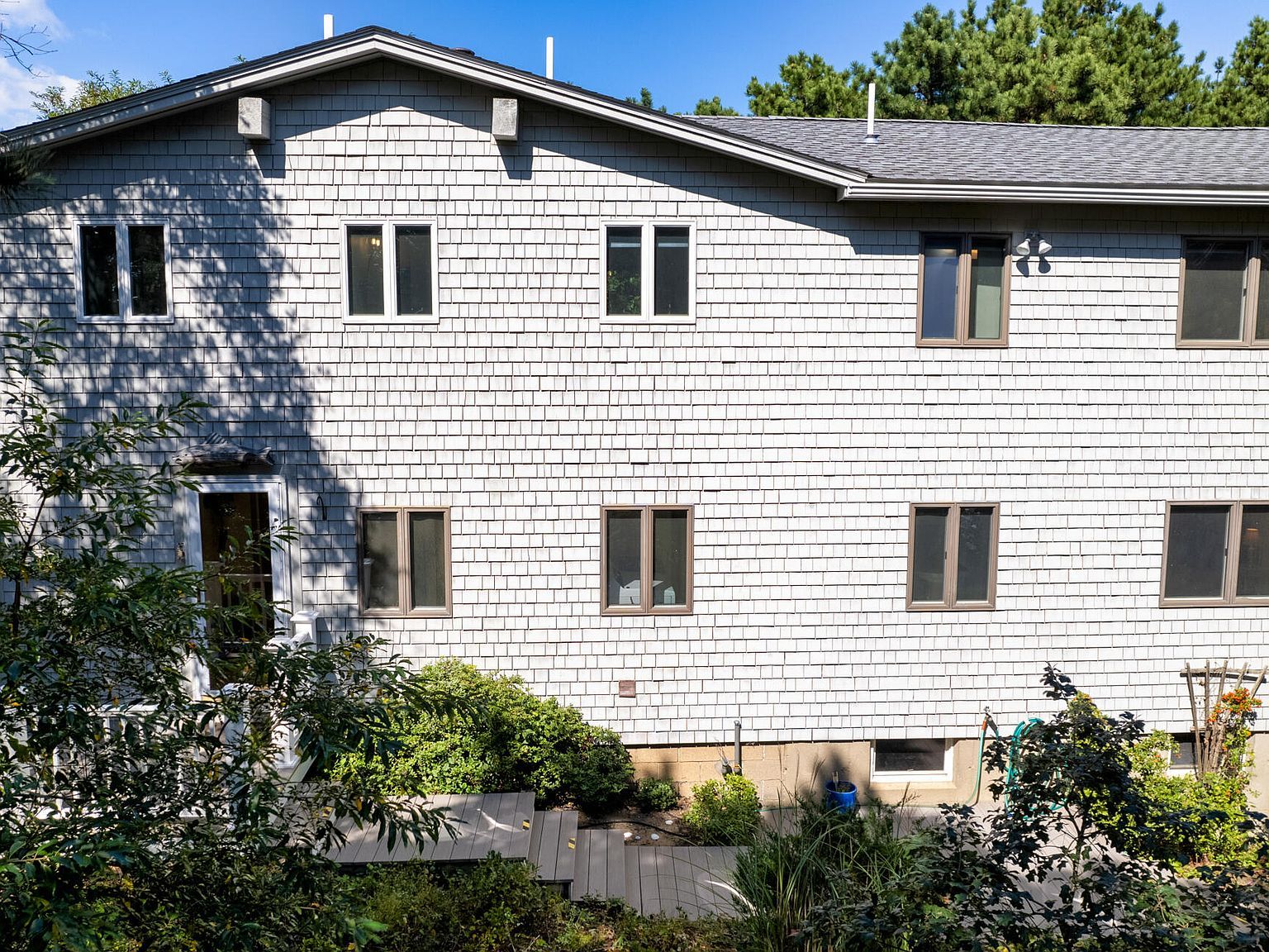 80 4th St Wellfleet, MA 02667 - Thumbnail 4