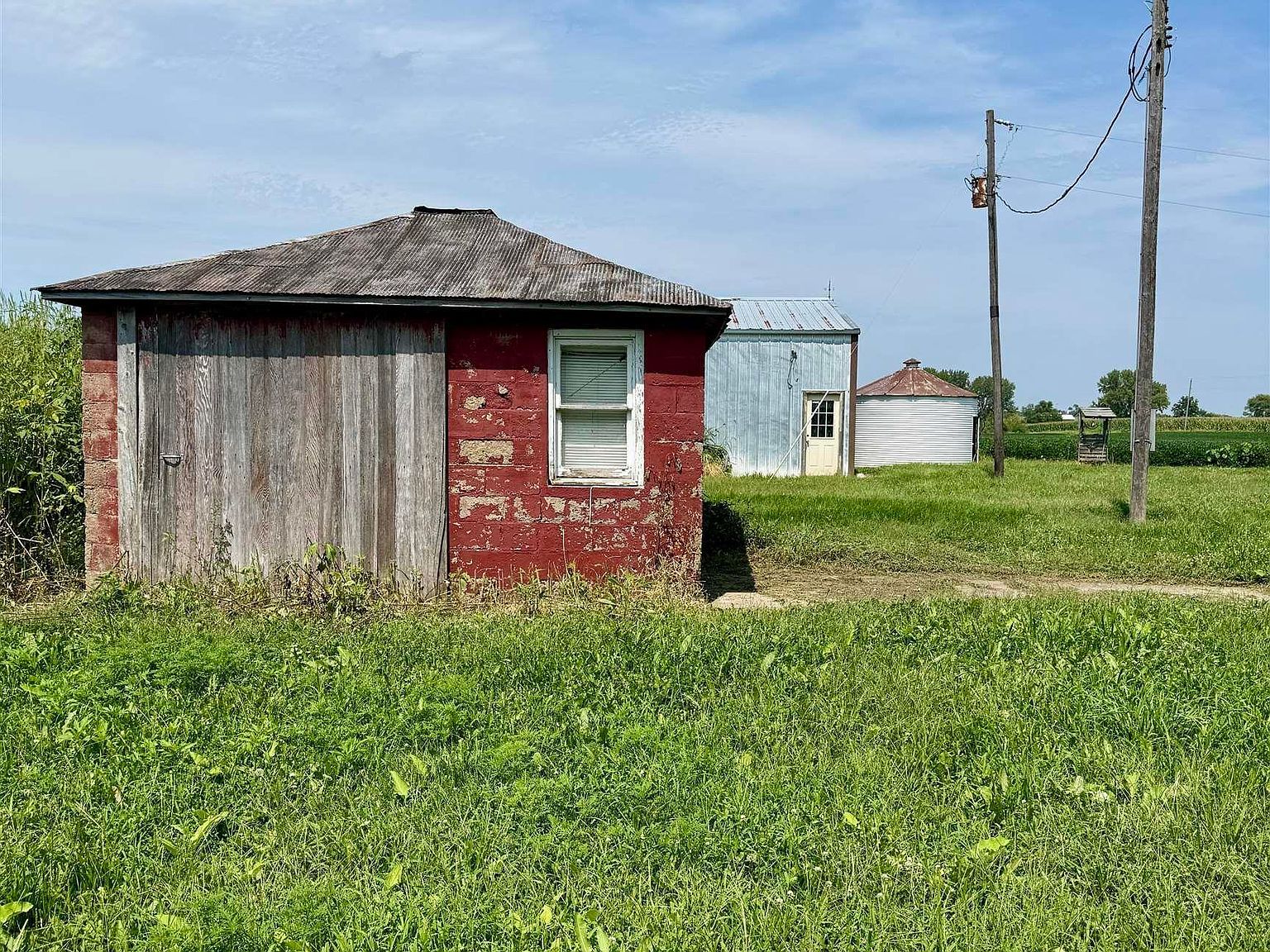 2616 N County Road 1150 Niota, IL 62358 - Thumbnail 4