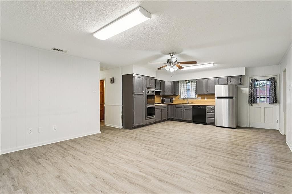 2312 Robin St Slidell, LA 70460 - Thumbnail 4