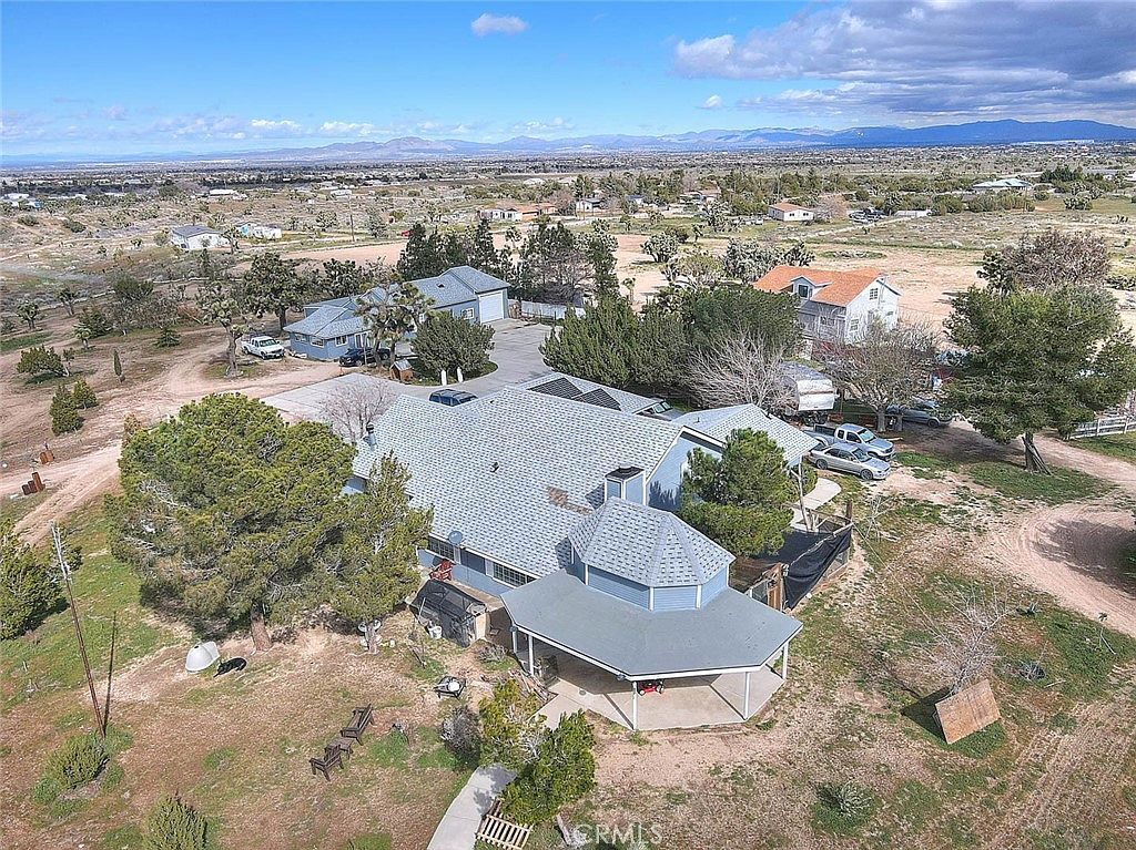 8529 Nielson Rd Phelan, CA 92371 - Thumbnail 4