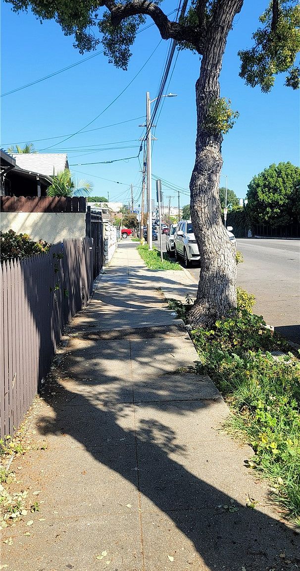 215 N Evergreen Ave Los Angeles, CA 90033 - Thumbnail 4