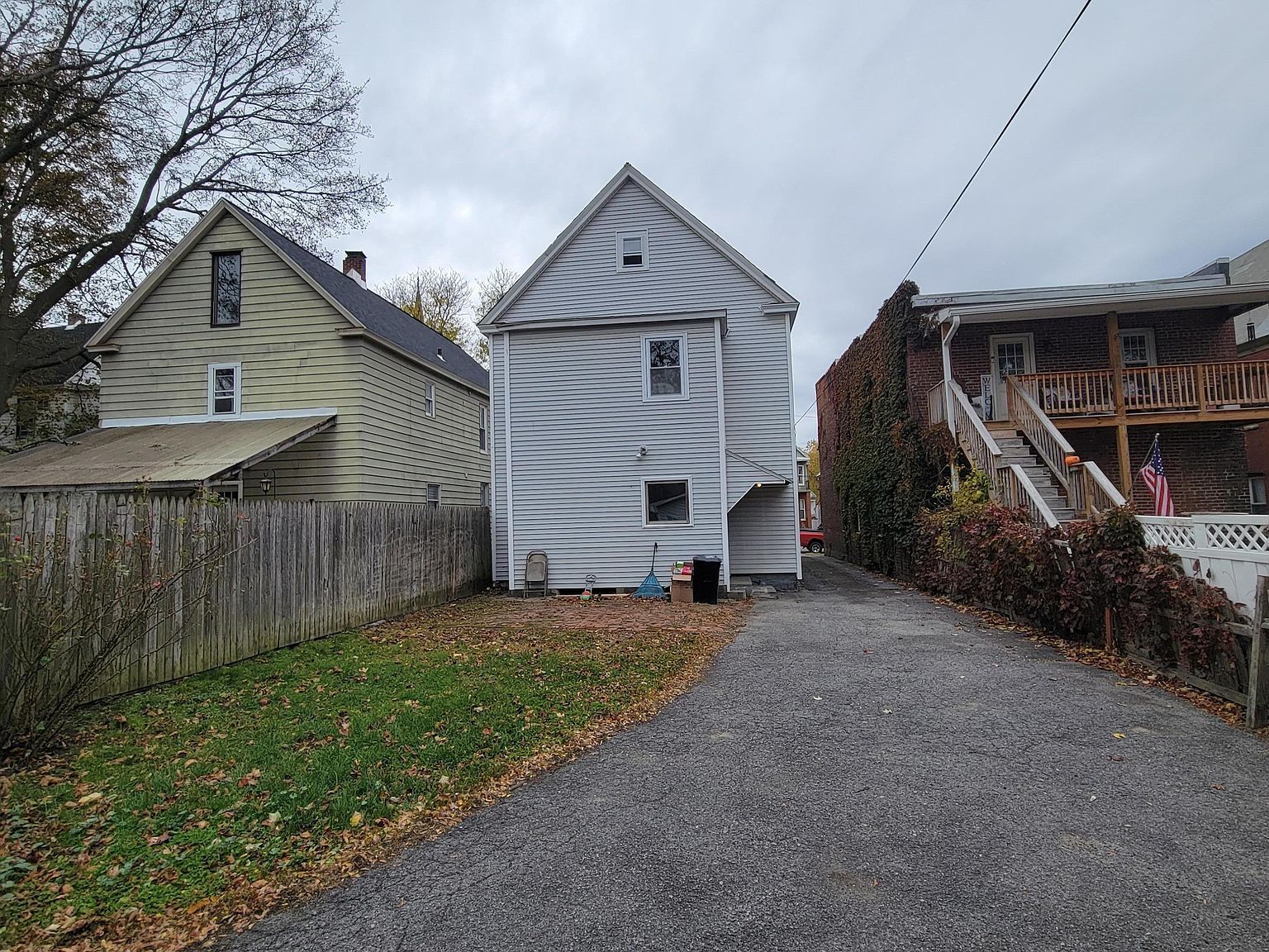 938 Park Ave Schenectady, NY 12308 - Thumbnail 4