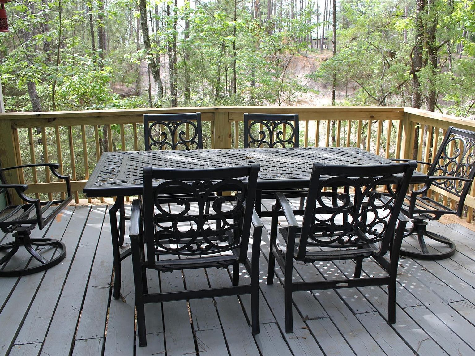 465 Creek Dr Onalaska, TX 77360 - Thumbnail 4