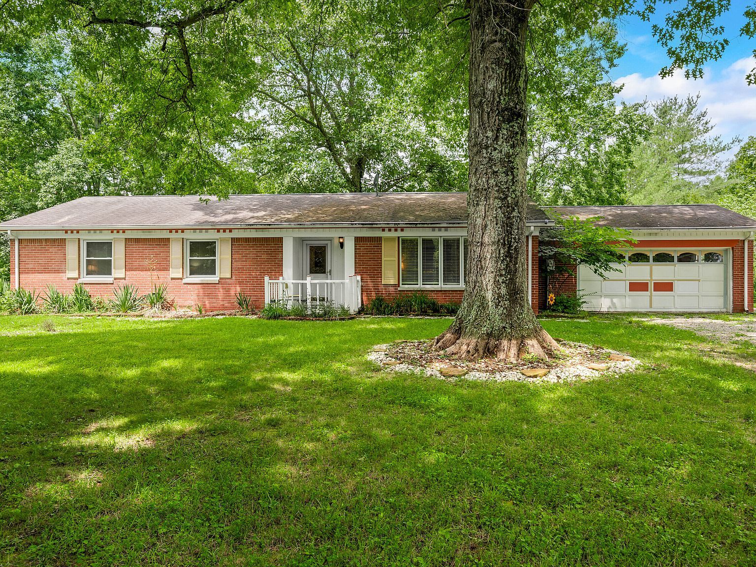 4654 Lower Schooner Rd Nashville, IN 47448 - Thumbnail 4