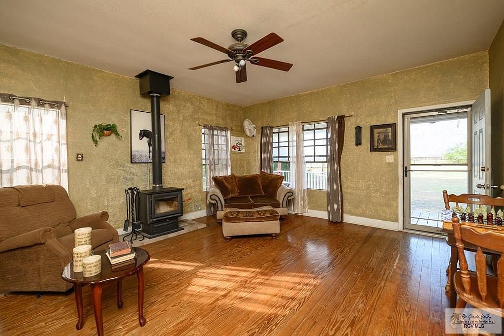 18488 Landrum Park Rd San Benito, TX 78586 - Thumbnail 4