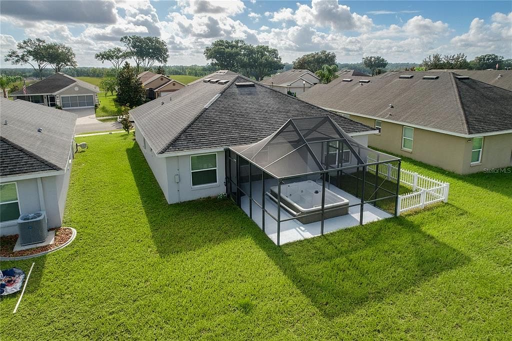 7029 WIREVINE DR Brooksville, FL 34602 - Thumbnail 4