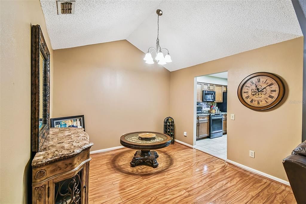 2817 Wingfoot Ct Winter Haven, FL 33884 - Thumbnail 4