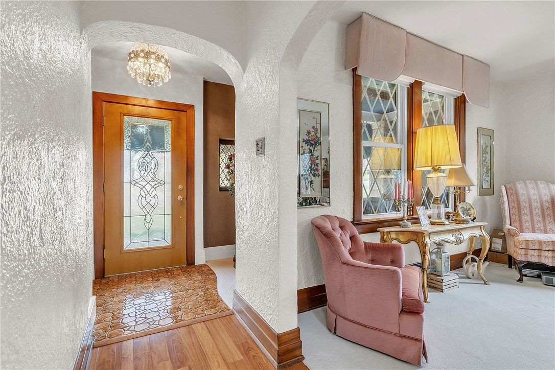 832 Ridge Rd Ambridge, PA 15003 - Thumbnail 4