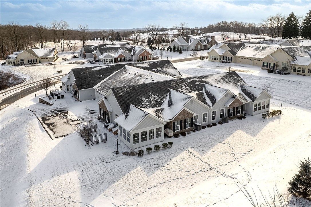 307 Spring Valley Dr Zelienople, PA 16063 - Thumbnail 4