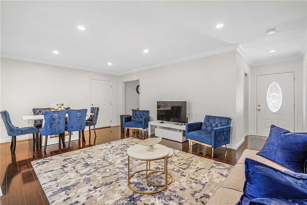 4775 Beverly Ct Riverside, CA 92506 - Thumbnail 4