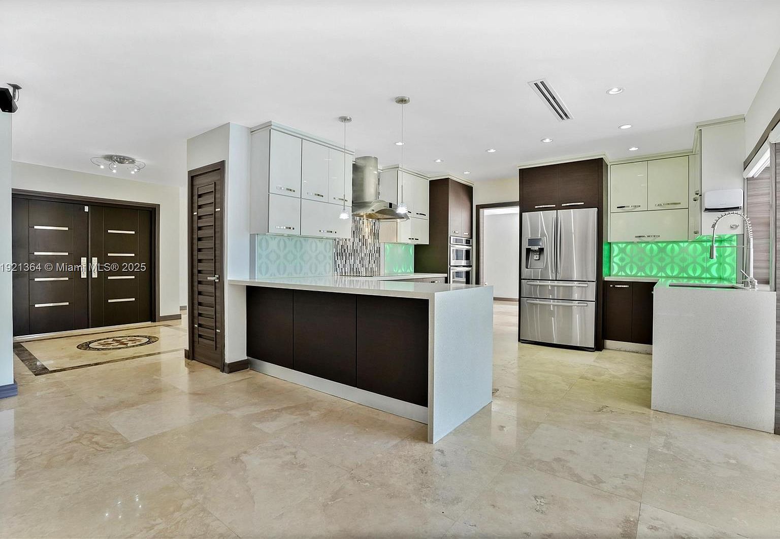 2130 NE 122nd Rd North Miami, FL 33181 - Thumbnail 4