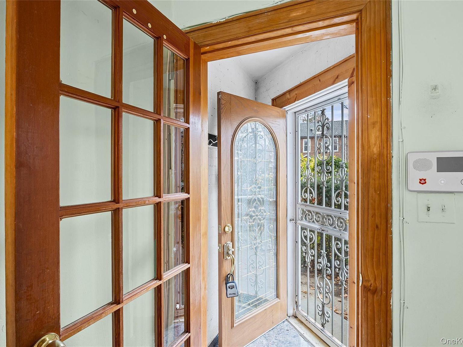 6836 Groton St Forest Hills, NY 11375 - Thumbnail 4