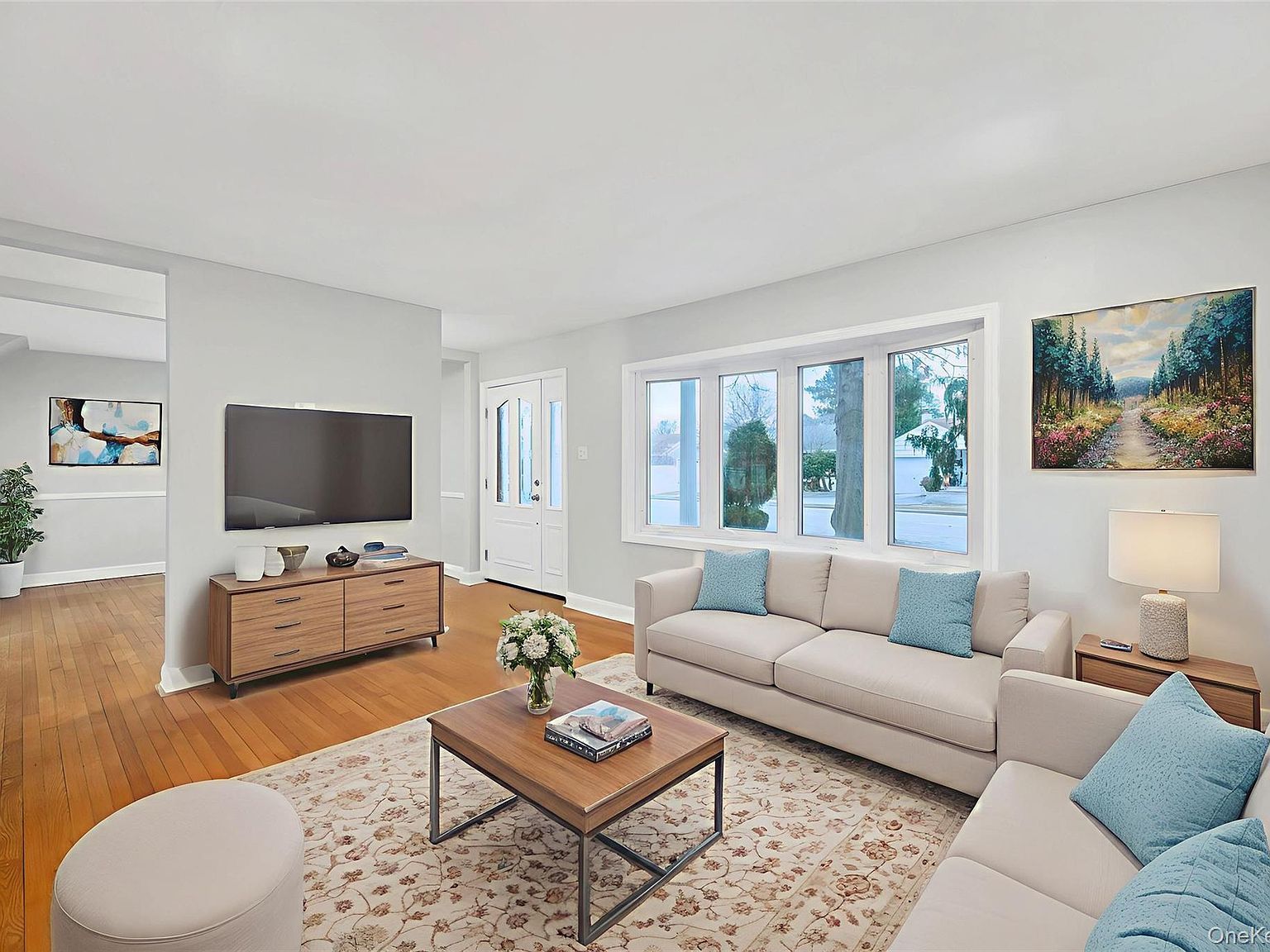 2585 Oceanside Rd Oceanside, NY 11572 - Thumbnail 4