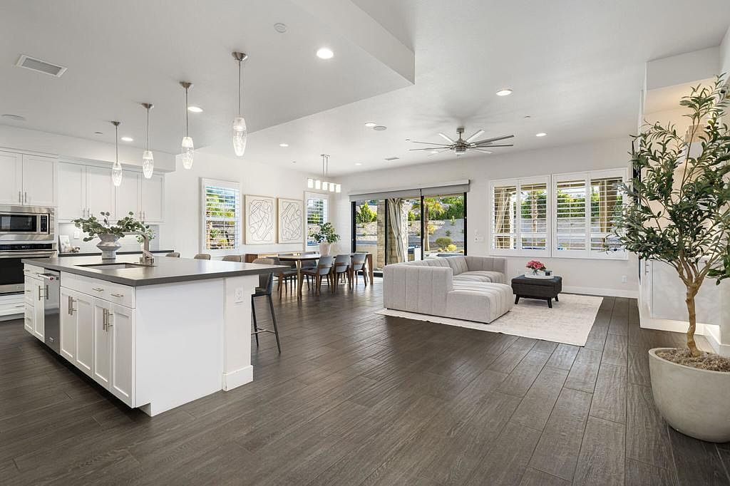 74425 Zeppelin Dr Palm Desert, CA 92211 - Thumbnail 4