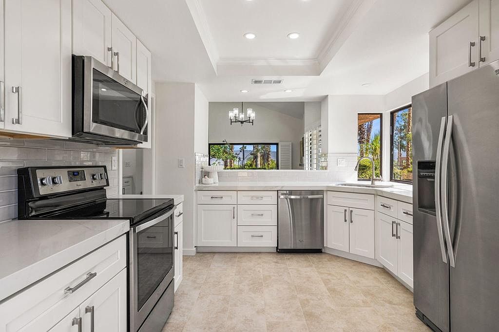 48641 Palo Verde Ct Palm Desert, CA 92260 - Thumbnail 4