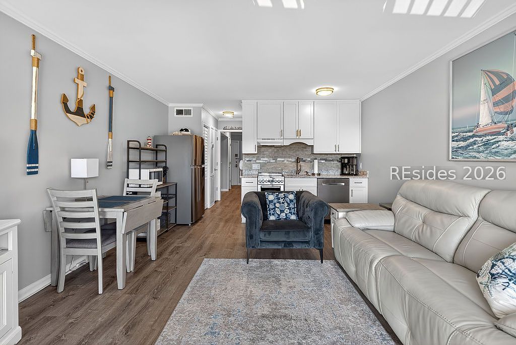 40 Folly Field Rd APT A218 Hilton Head Island, SC 29928 - Thumbnail 4