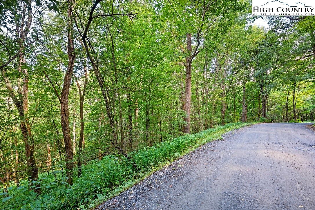 7095 Junaluska Rd Boone, NC 28607 - Thumbnail 4