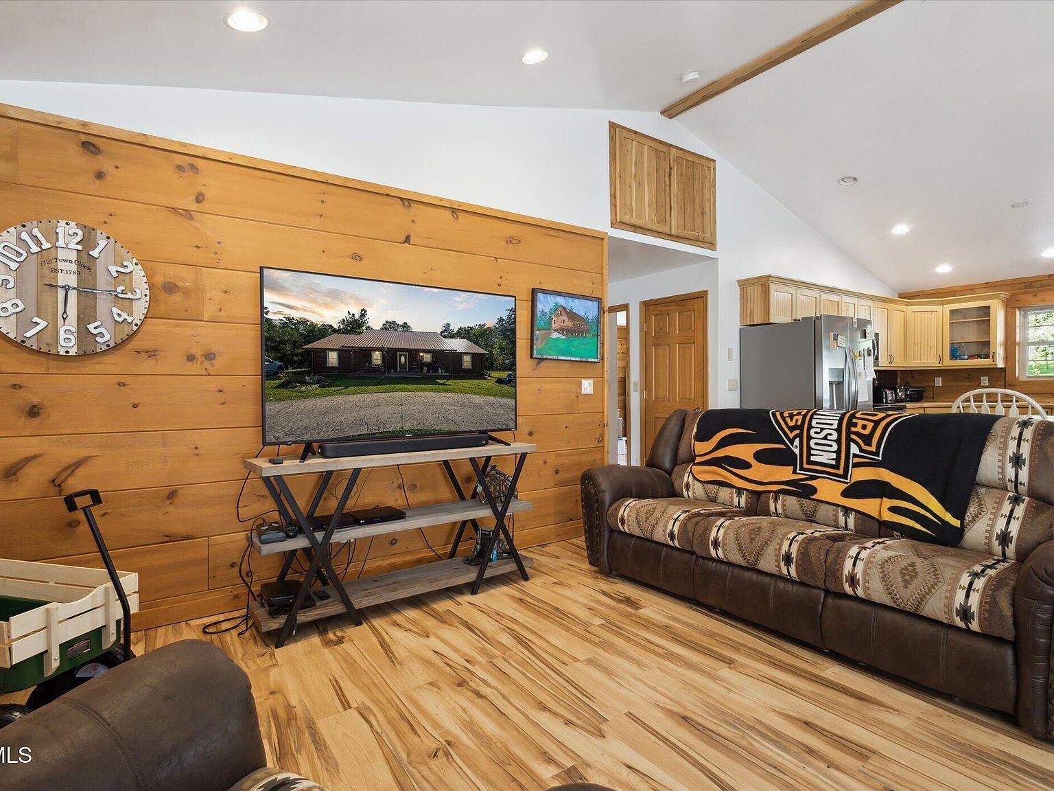 2715 Old Stage Rd Afton, TN 37616 - Thumbnail 4