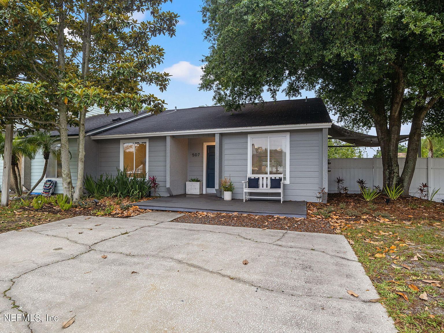 507 Aquatic Dr, Atlantic Beach, FL, 32233 - Thumbnail 4