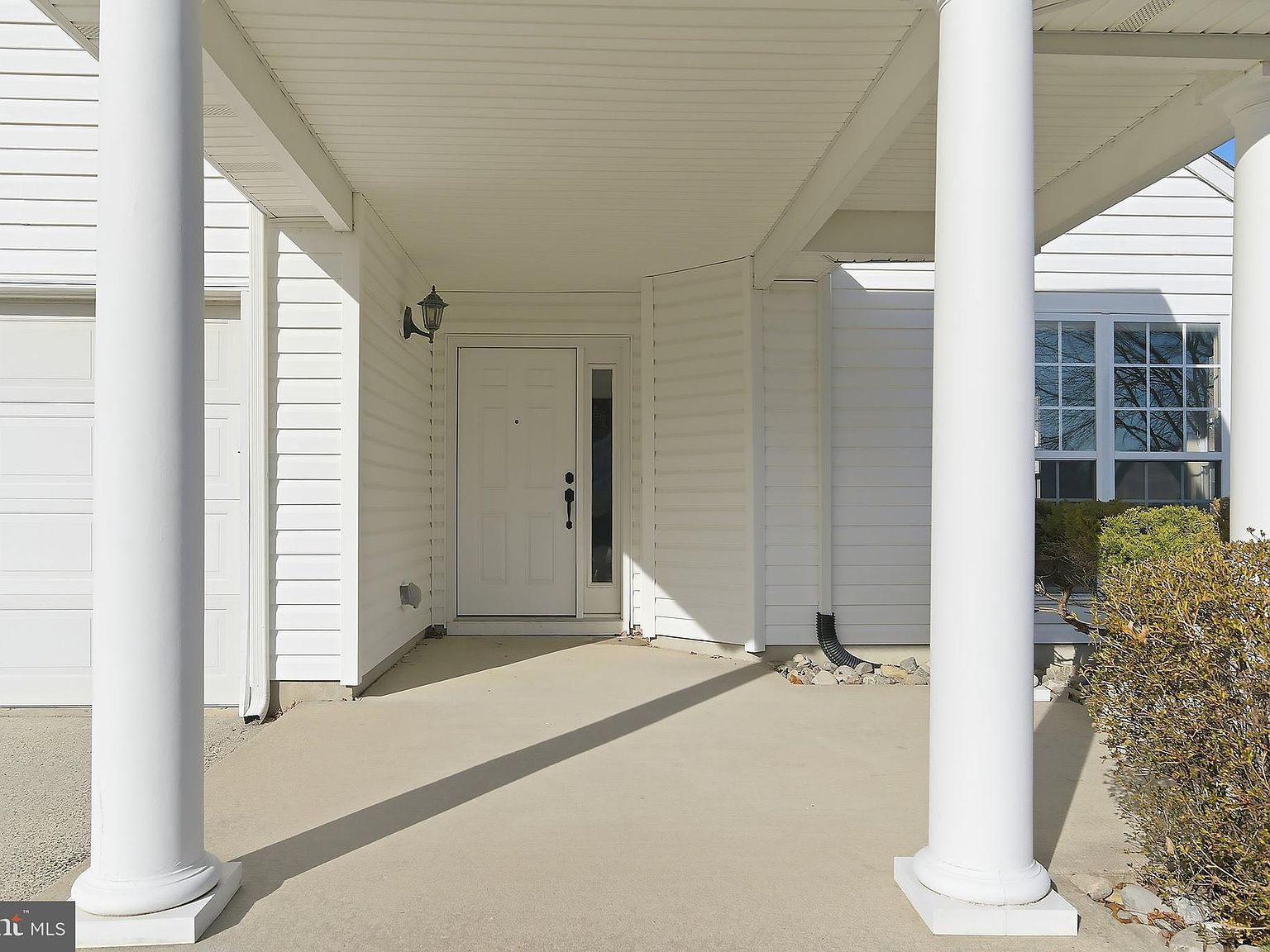 701 Flint Ct Manchester, NJ 08759 - Thumbnail 4