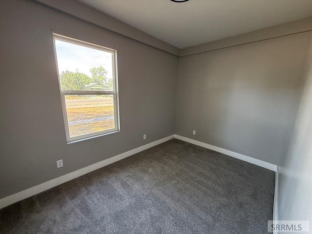 700 N Shilling Ave Blackfoot, ID 83221 - Thumbnail 4