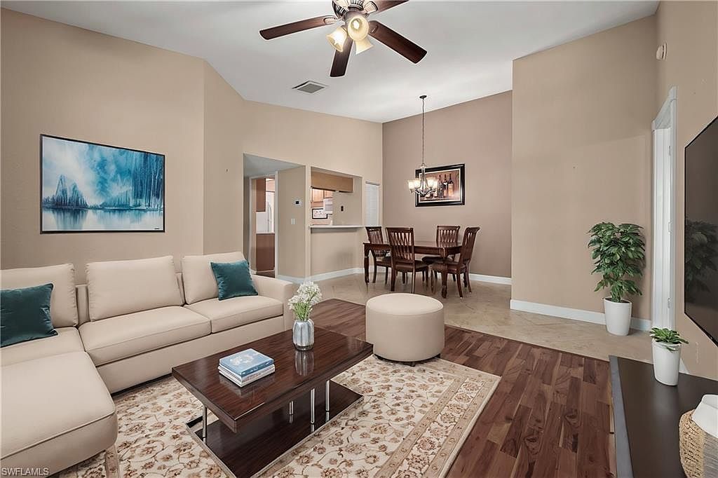 8121 S Woods Cir UNIT 8 Fort Myers, FL 33919 - Thumbnail 4