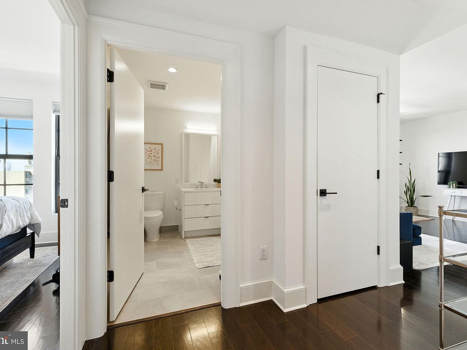 1011 M St NW UNIT 901 Washington, DC 20001 - Thumbnail 4