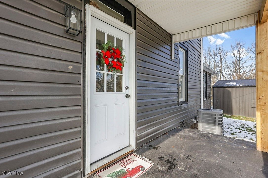 208 Meek Ave Byesville, OH 43723 - Thumbnail 4