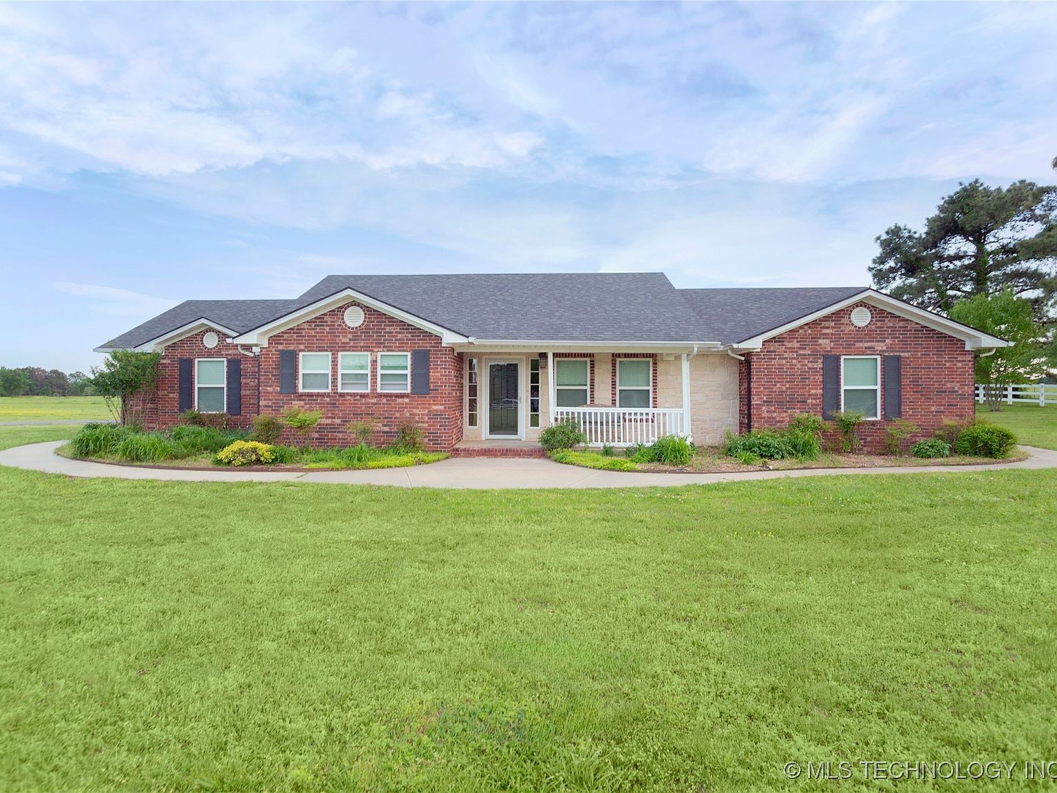 2284 E Roping Rd Atoka, OK 74525 - Thumbnail 4