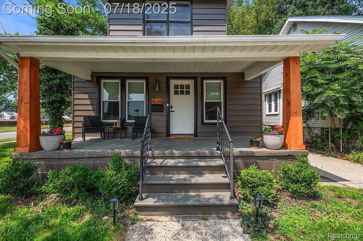 1538 S Campbell Rd Royal Oak, MI 48067 - Thumbnail 4