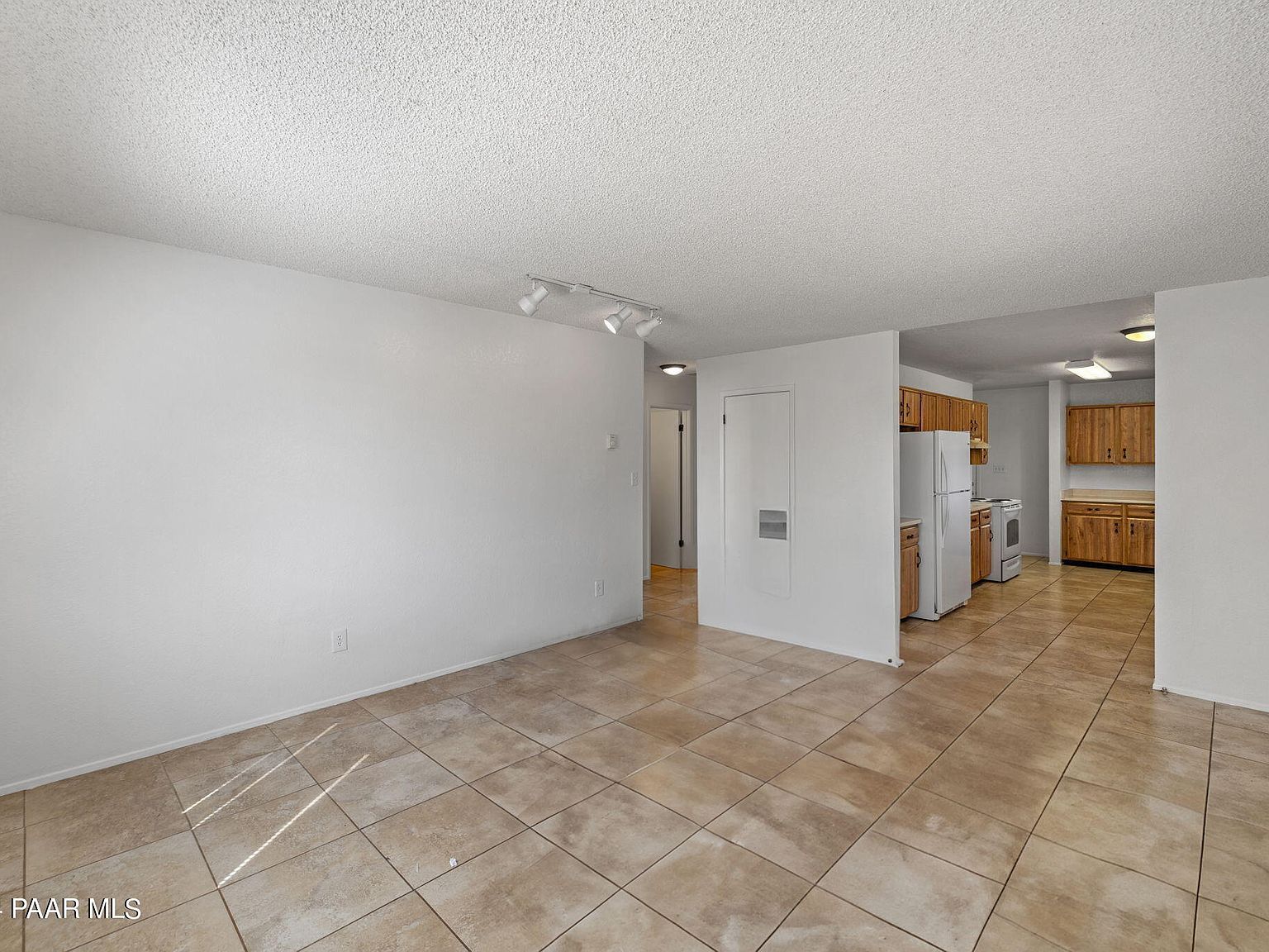 2090 Howard Pl Prescott, AZ 86301 - Thumbnail 4